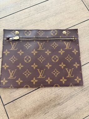 Louis Vuitton Randonne Flat Pouch